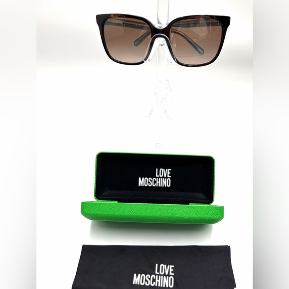 Love Moschino Accessories - New Love Moschino NEW Sunglasses with Green Case